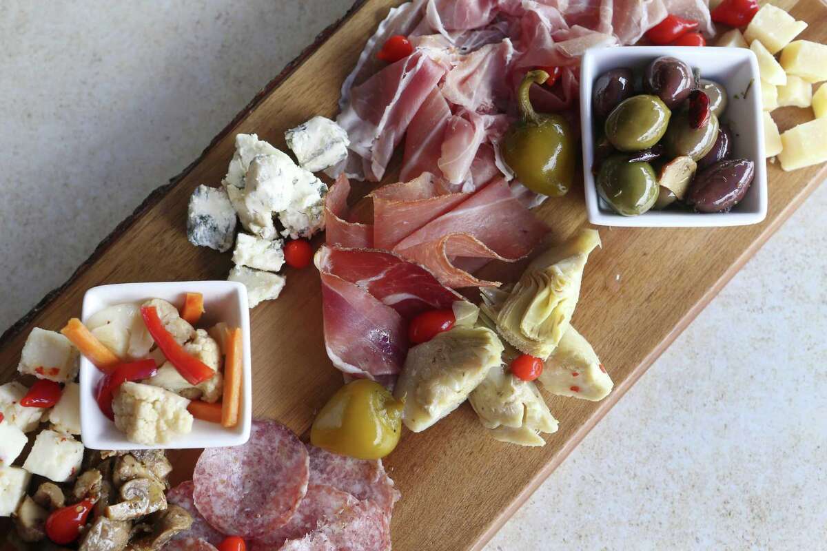 Dough Pizzeria Napoletana