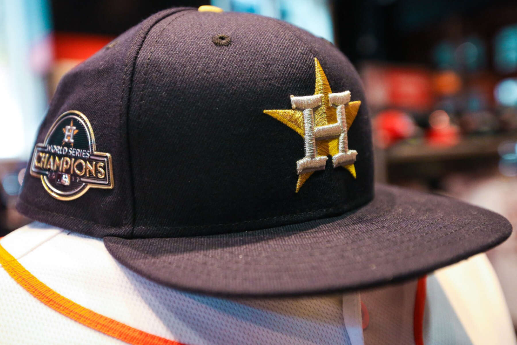 astros gold hat