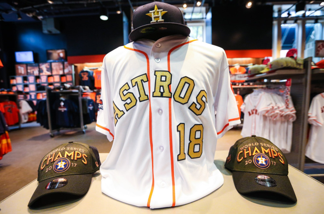 Astros to wear special gold jerseys to 