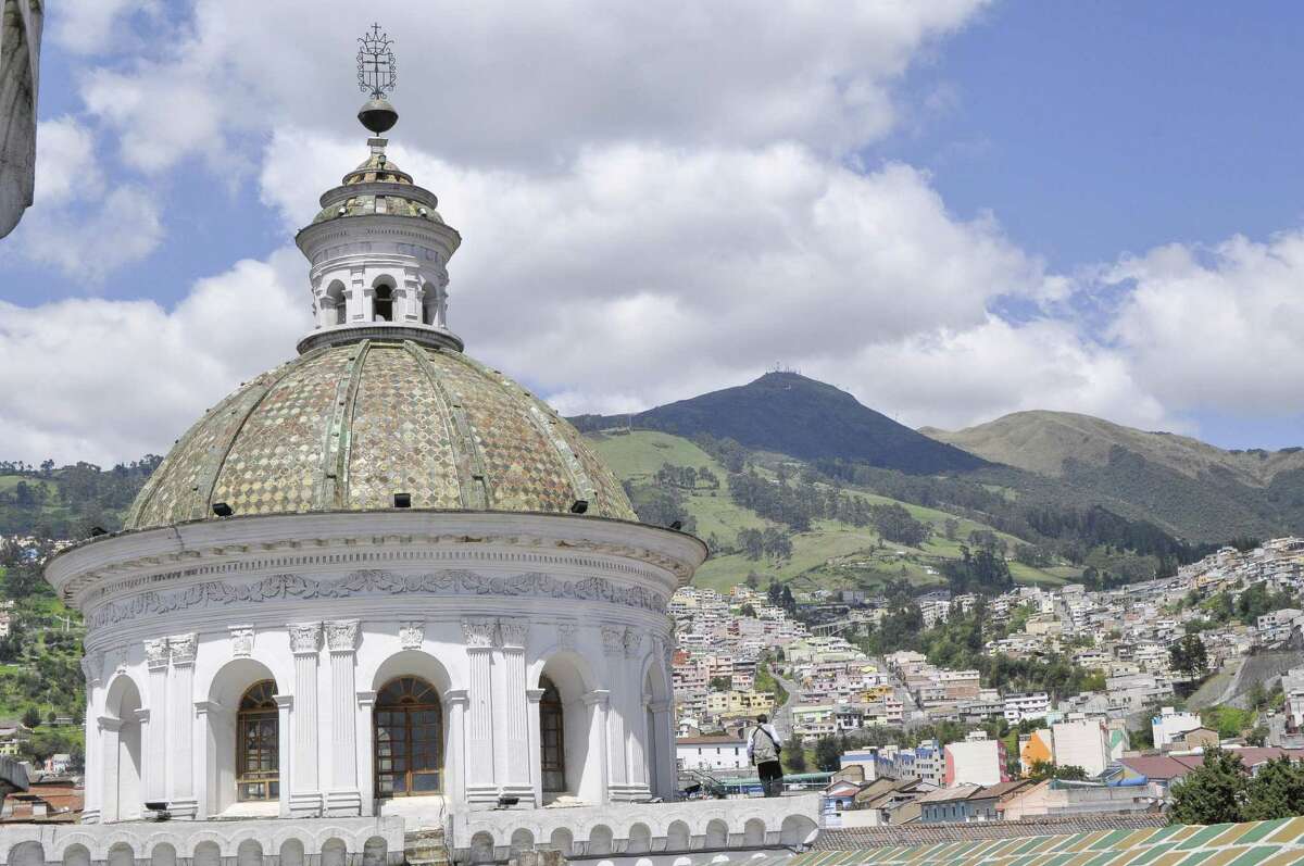 The beautiful La Merced Church houses a majestic statute of Our Lady of Mercy, which is said to have saved Quito from many volcanic eruptions and earthquakes.