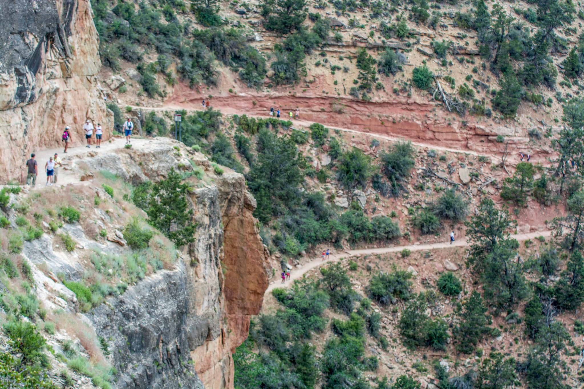 Extremely steep staircase at Hua Mountain, China : r/SweatyPalms