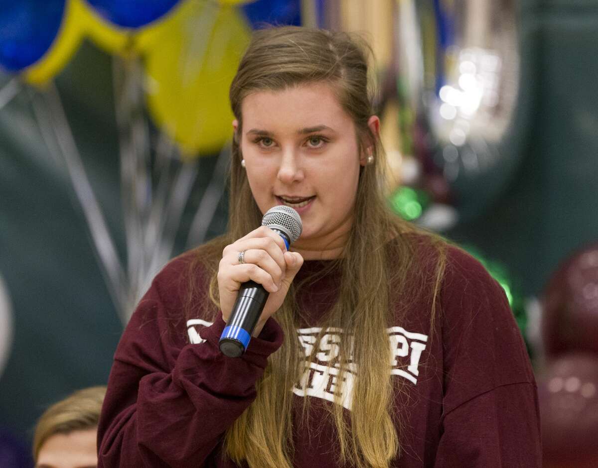 SIGNING DAY Five Magnolia West athletes ink Letters of Intent