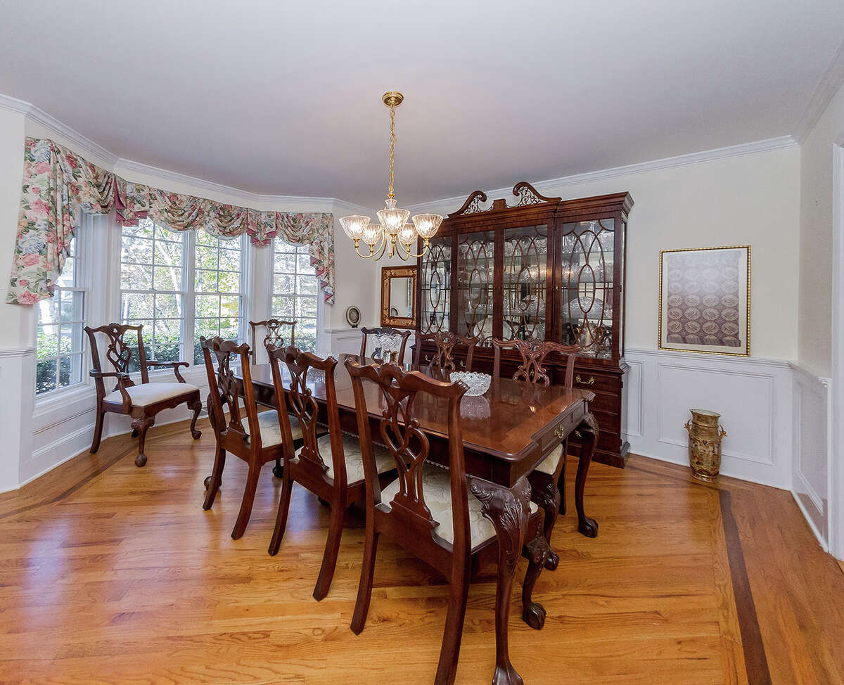 House of the Week Custom in Niskayuna