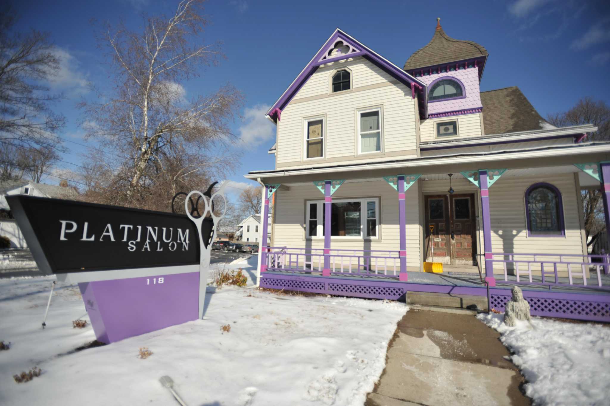 Torrington hair salon moves from Yankee Pedlar to Migeon Avenue