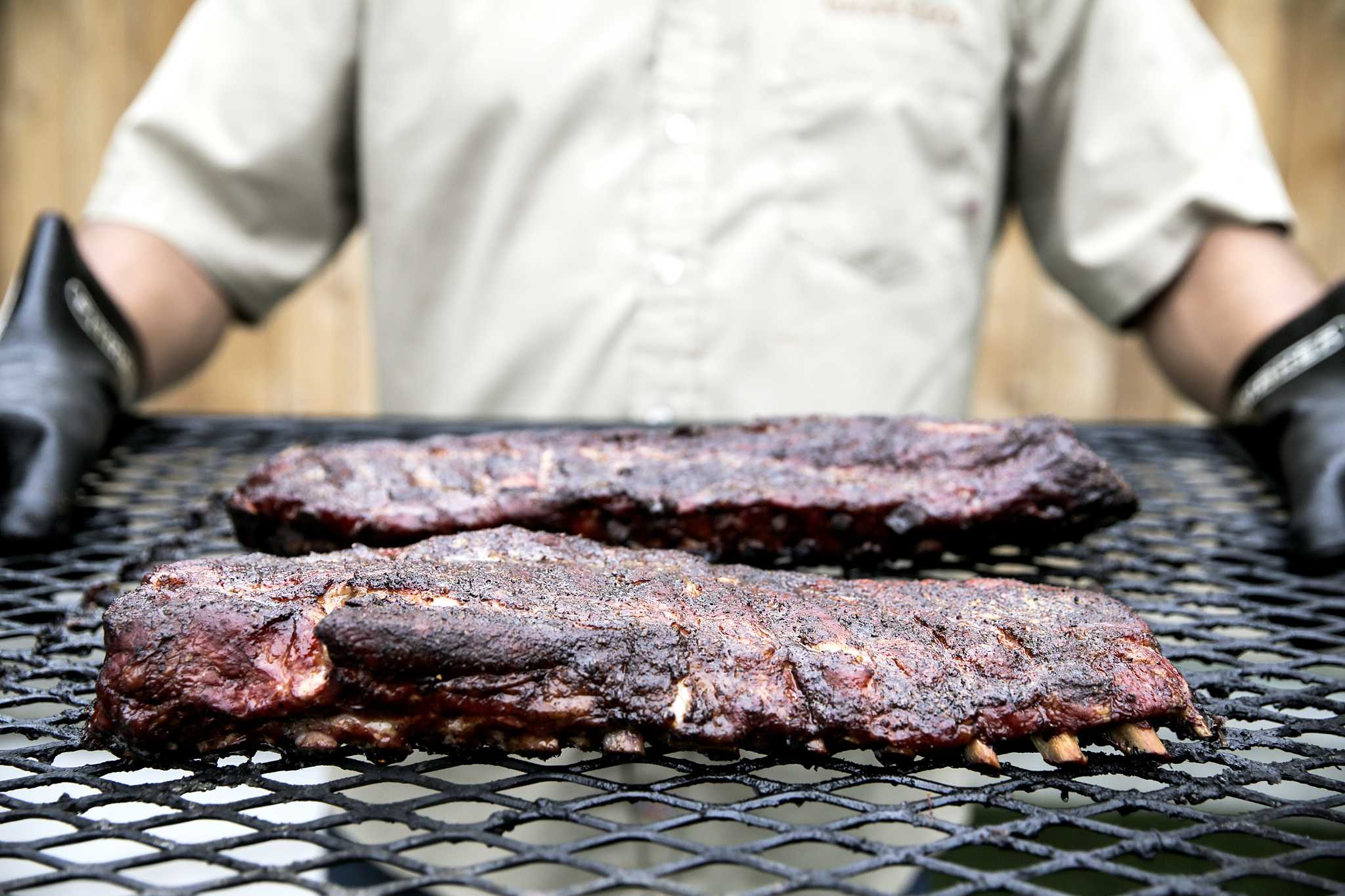 Building the perfect barbecue joint pork ribs