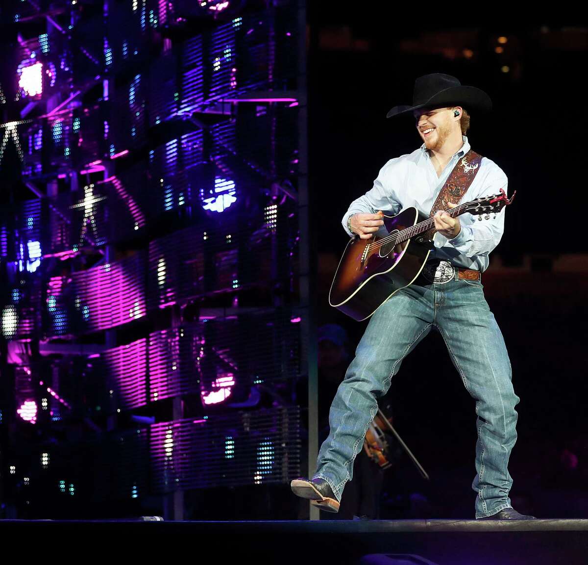 Cody Johnson performs at the Houston Livestock Show and Rodeo, at NRG Park, Wednesday, March 8, 2017, in Houston. ( Karen Warren / Houston Chronicle )