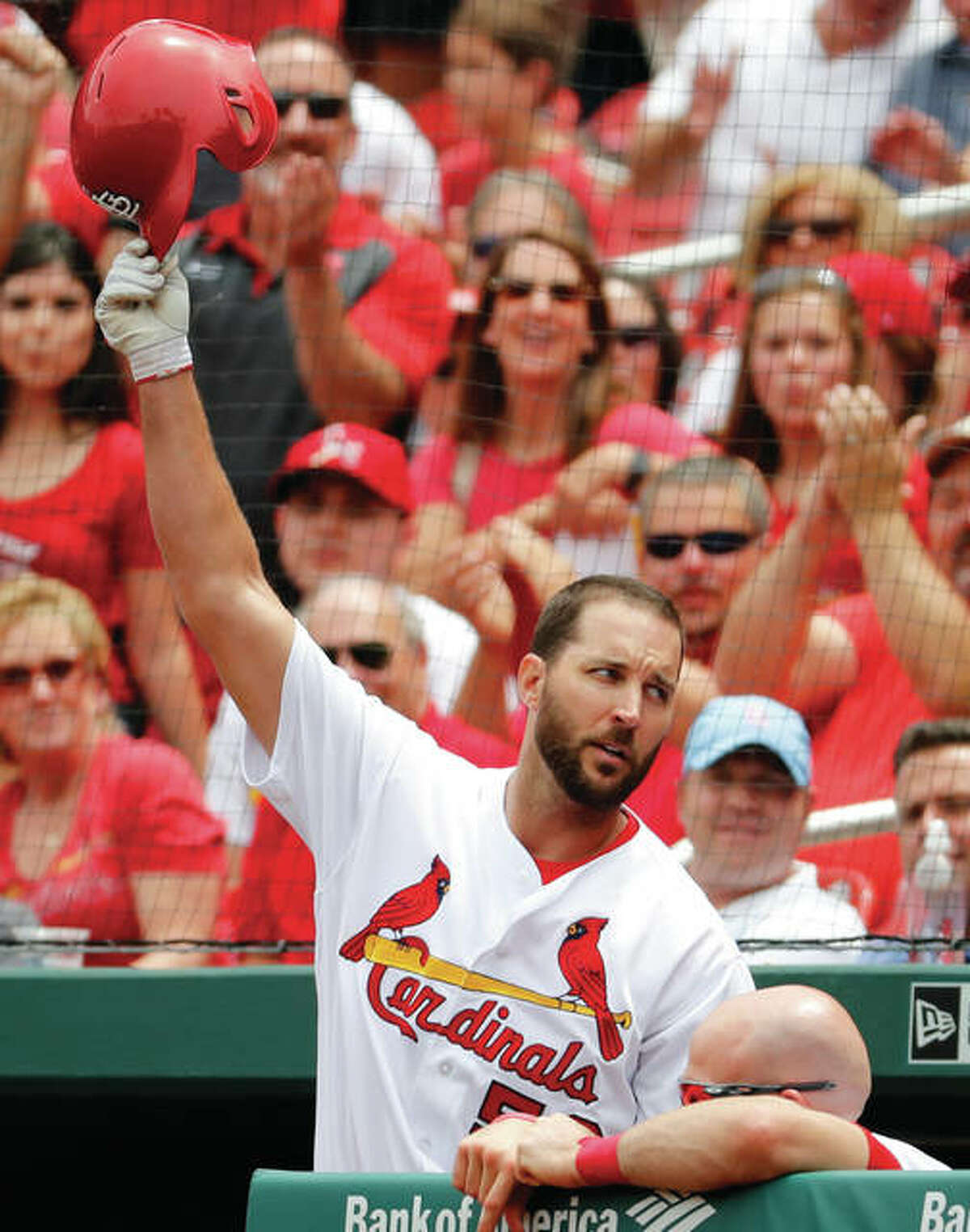 Cardinals earn split with Reds