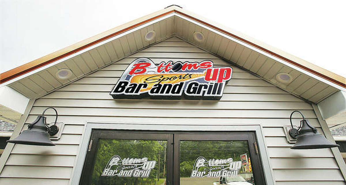 Alton's Bottoms Up Sports Bar and Grill on Fosterburg Road