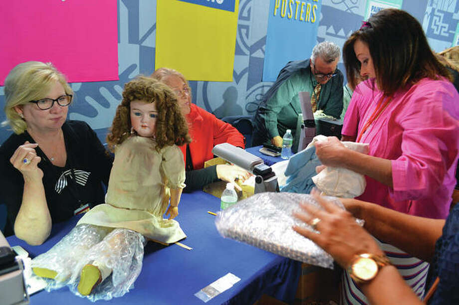 doll appraiser antiques roadshow