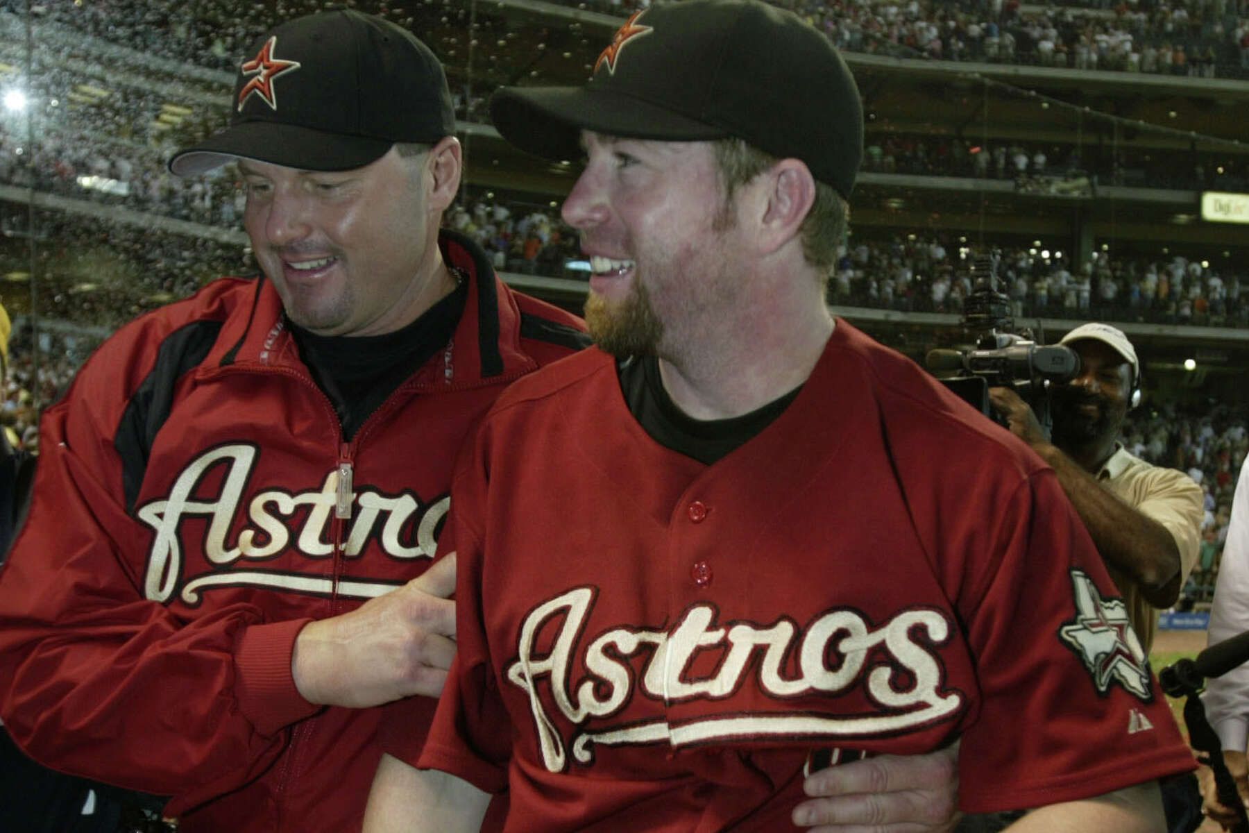Astros greats Jeff Bagwell, Roger Clemens on World Series title repeat:  Pitching, health are keys