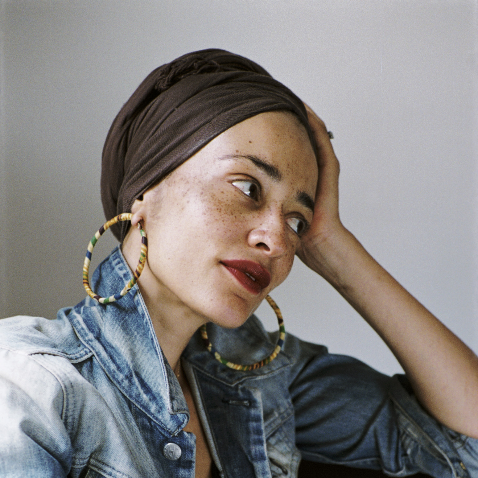 Application essay writing zadie smith