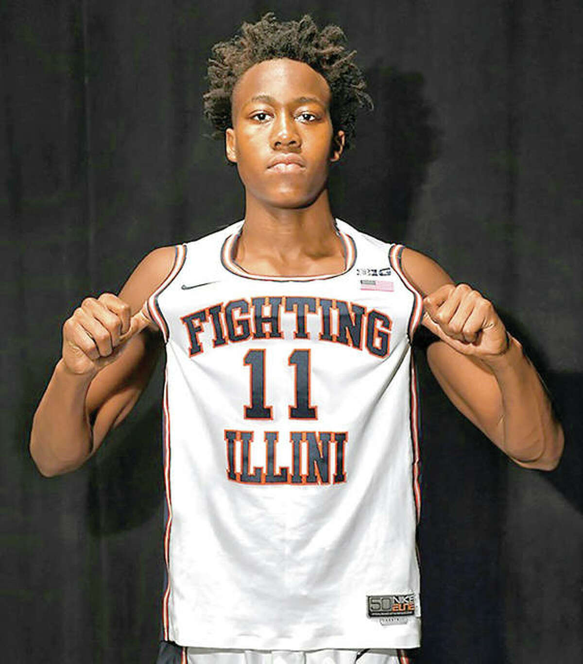 Ayo Dosunmu, a five-star recruit from Chicago Morgan Park High School has signed a national letter of intent to play at illinois next season.