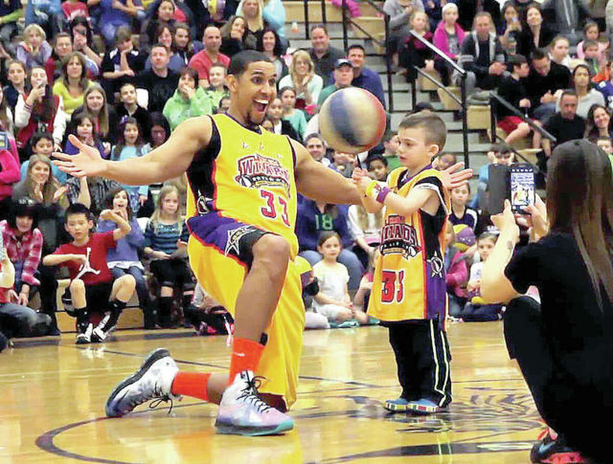 Harlem Wizards set to play benefit game at CM