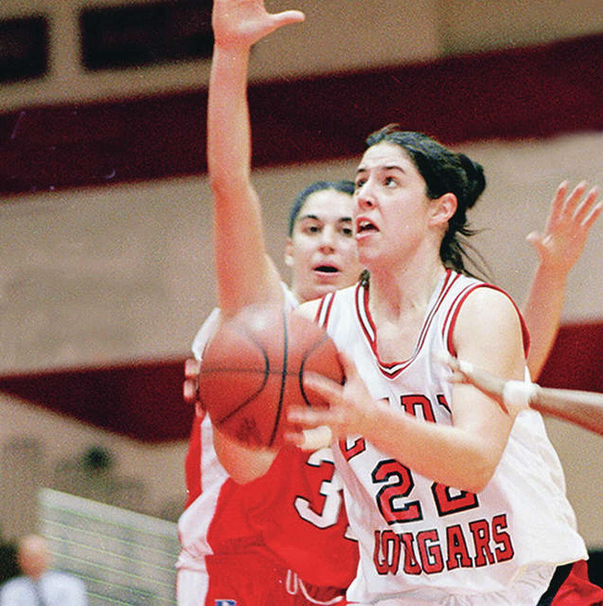 Former Cougars standout Alicia Harkins has been named to the Indiana Basketball Hall of Fame Silver Anniversary Team. She played at SIUE from 1995 to 1998.