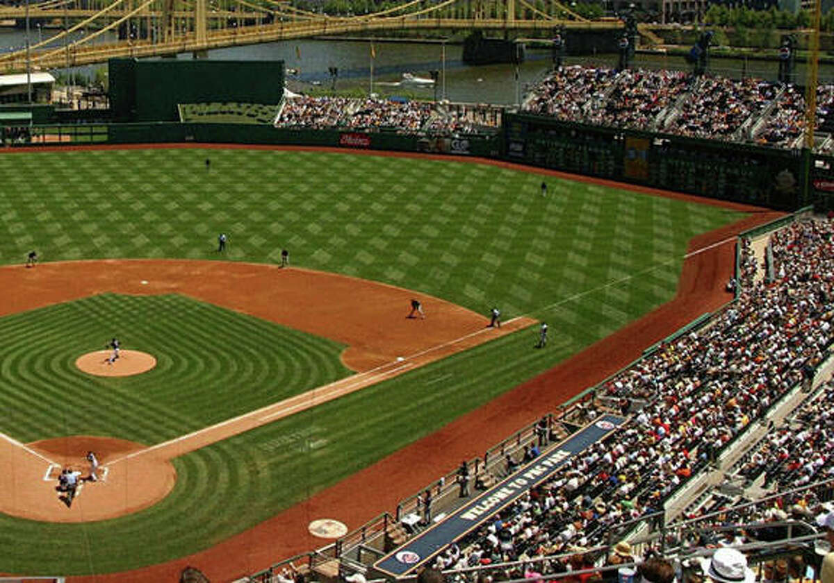 Lincoln Land Baseball Take the Field at Busch Stadium this Fall - Lincoln  Land Community College Athletics