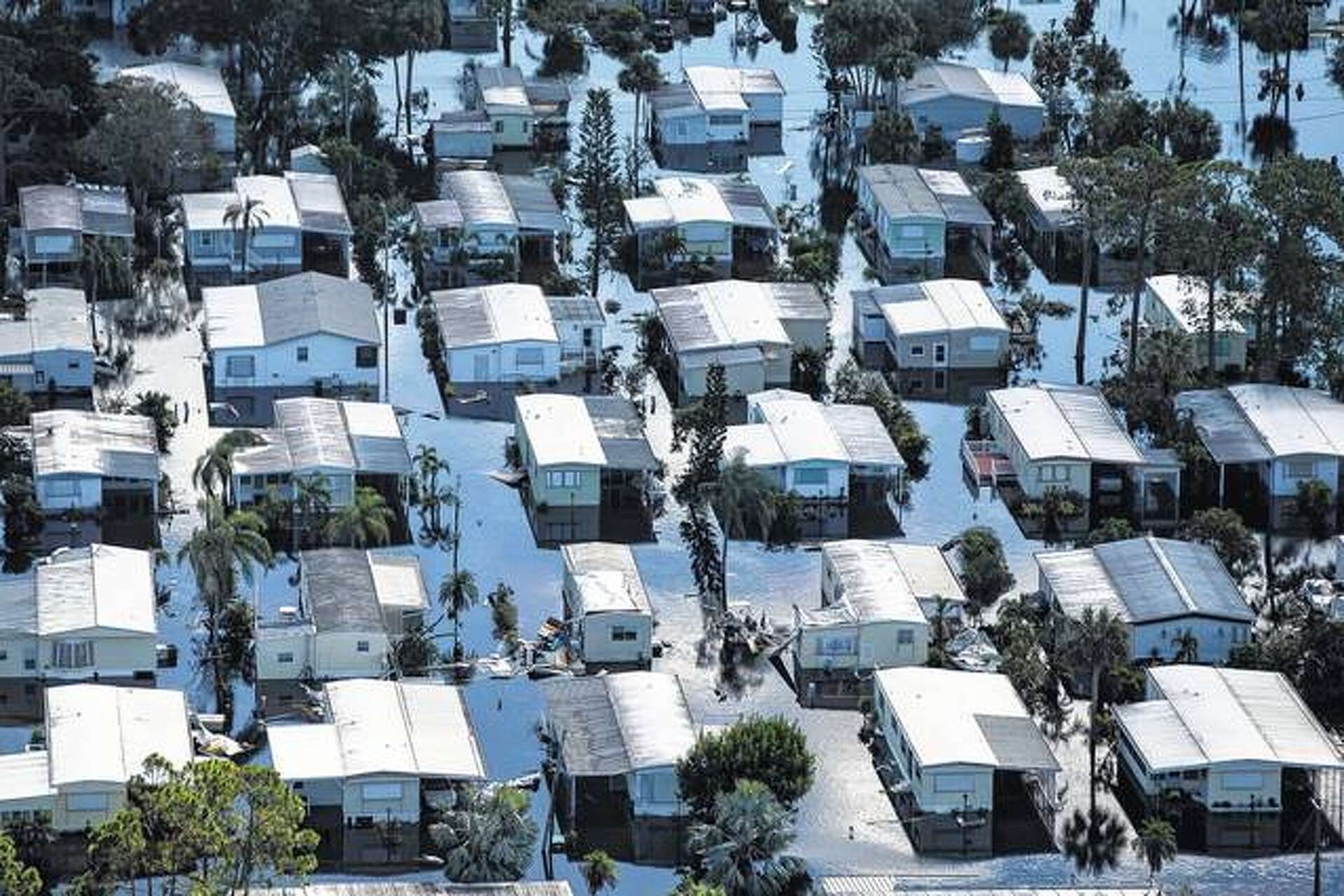 AccuWeather employees reflect on covering the beast that was Hurricane Wilma, image size:1920x1280