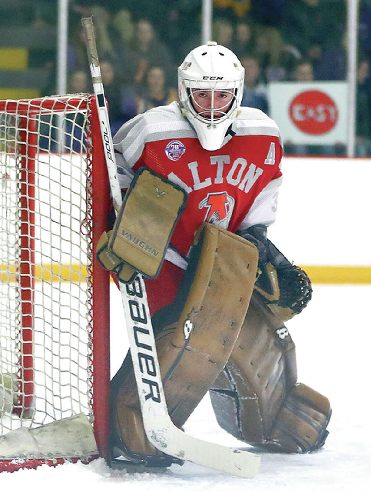 Alton’s Caleb Currie made 27 saves in his team’s 3-1 victory over first-place Belleville in a Class 1A game Thursday night at the East Alton Ice Arena.