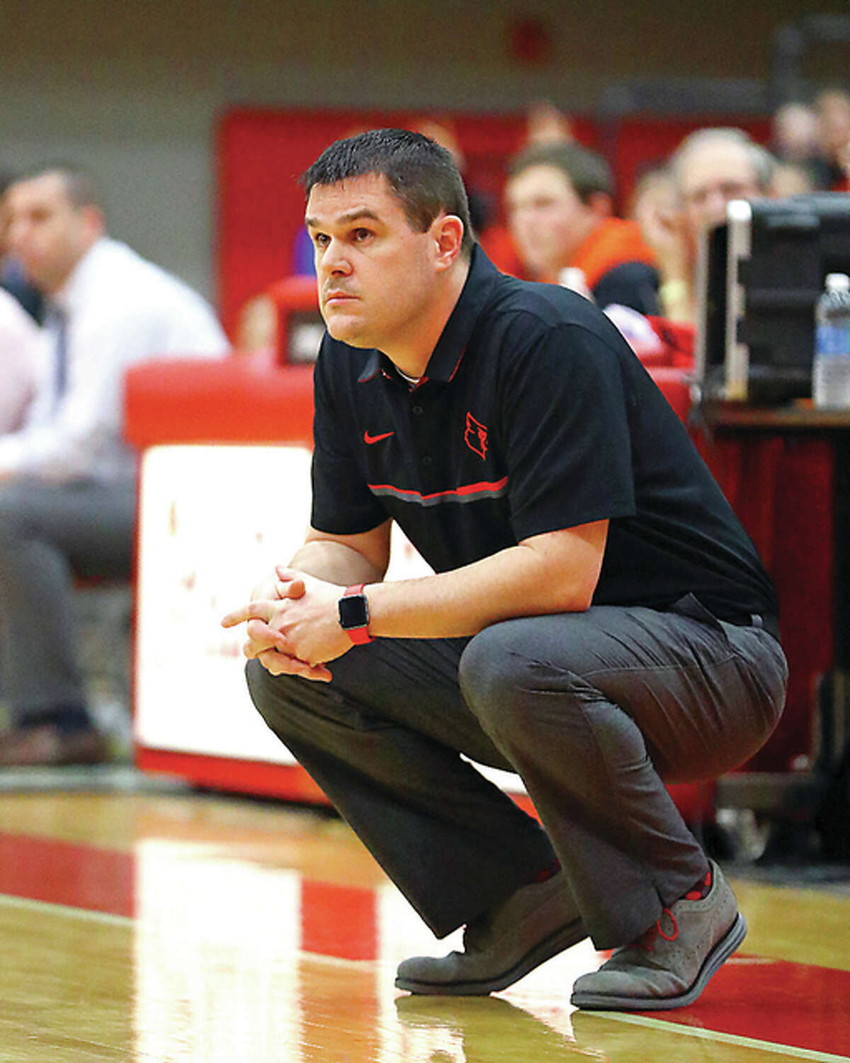 Alton coach Eric Smith’s team dropped a 52-41 Southwestern Conference home decision to Belleville West Tuesday night.