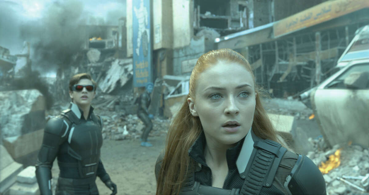 1yclops (Tye Sheridan) and Jean (Sophie Turner) are in the midst of an epic battle to save the planet.