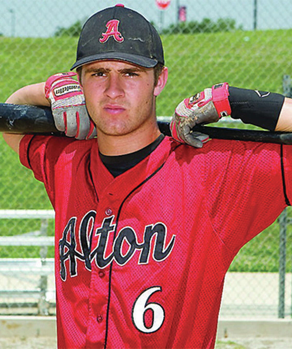 Alton’s Brent Gibbs, the 2012 Telegraph Player of the Year with the Redbirds, was selected in the seventh round of the major league draft by the Pittsburgh Pirates on Friday.