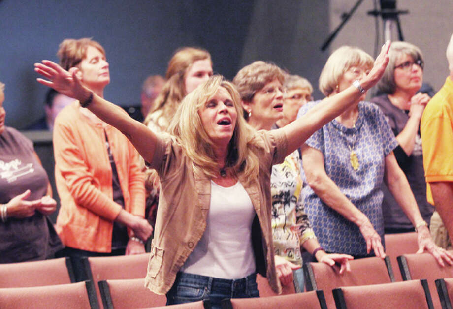 Pro Life Vigil Begins At Hope Clinic Alton Telegraph