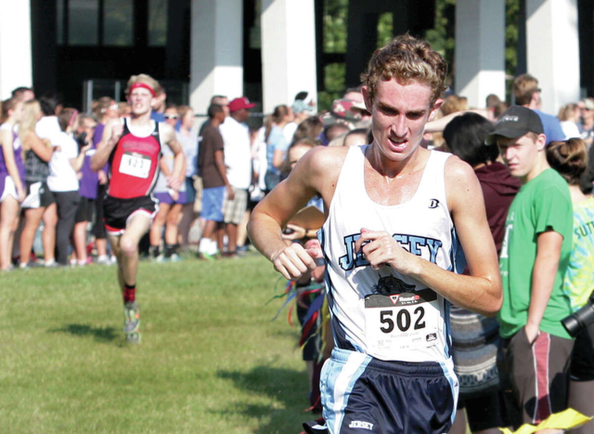 Jersey’s Ben Flowers, shown in action earlier this season, will lead the local pack at the Dcatur MacArthur Class 2A Sectional Cross Country Meet Saturday.
