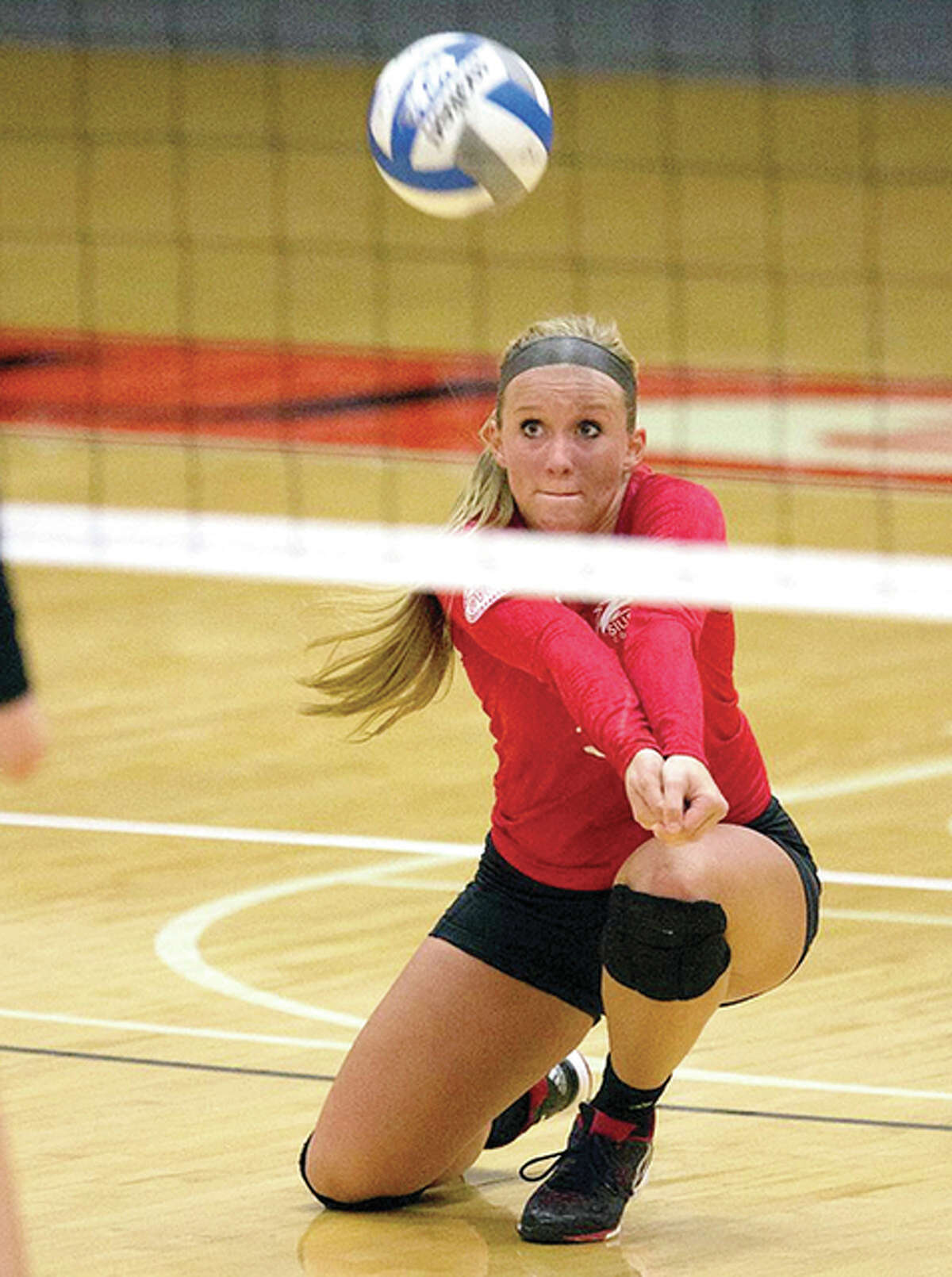 Katie Shashack, a sophomore from Edwardsville, led SIUE with 22 digs in Wednesday night’s volleyball action at Eastern Illinois University.