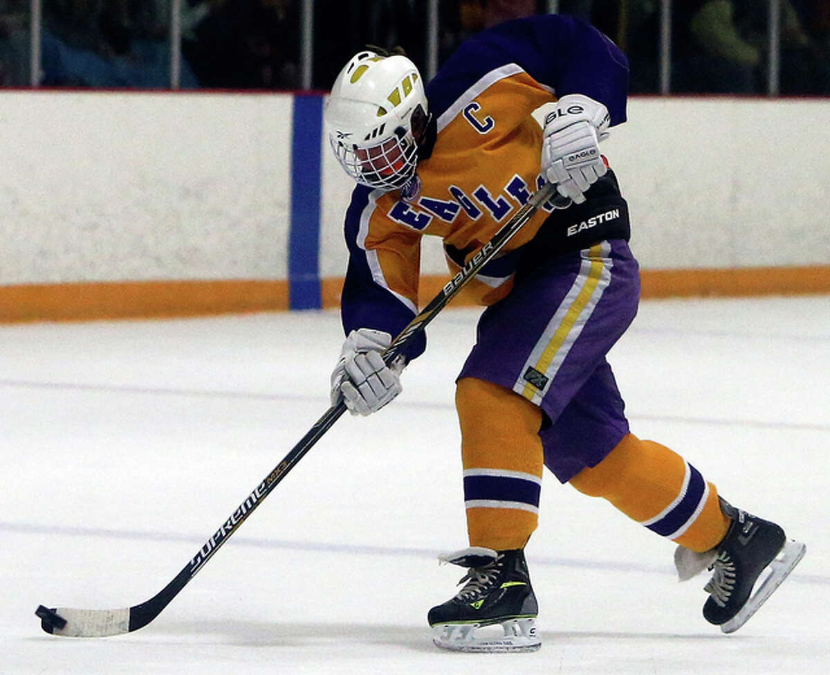 Jacoby Robinson of Bethalto, shown here in action earlier this season, had an assist in his team’s 6-4 victory over Collinsville in Thursday’s late Mississippi Valley Club Hockey Association game at the East Alton Ice Arena.