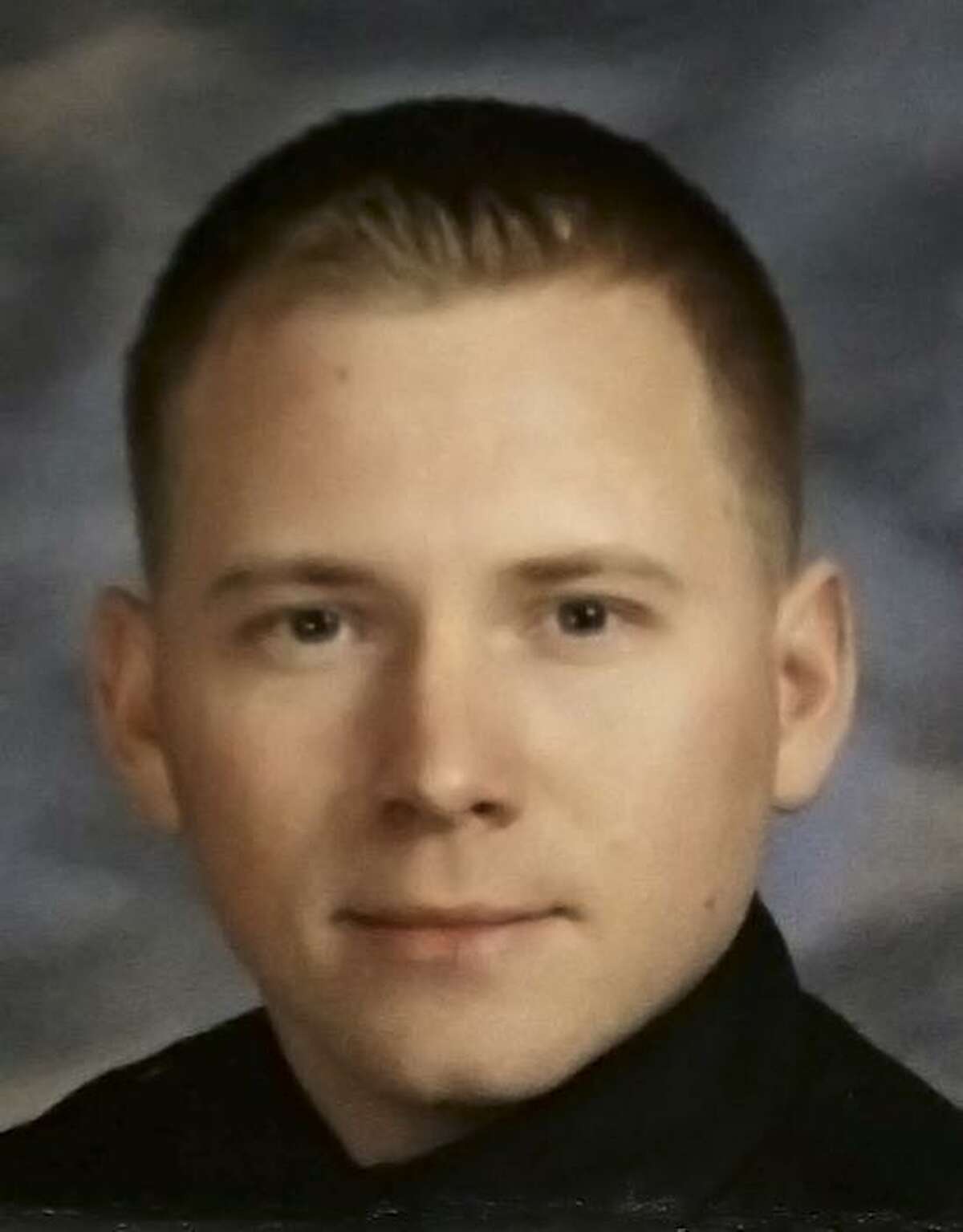 Firefighter Scott Deem, 31, died May 18, 2017 after his equipment failed while fighitng a 4-alarm fire at a Northwest Side shopping center.