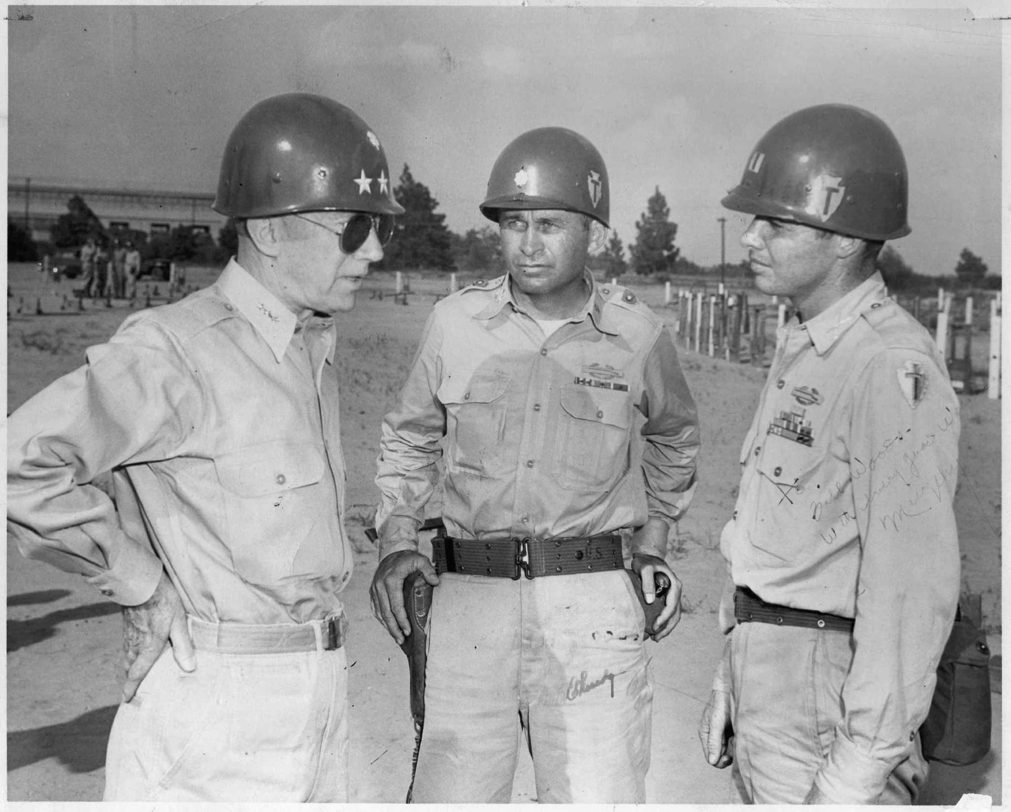 Army recruits met war hero Audie Murphy in downtown San Antonio