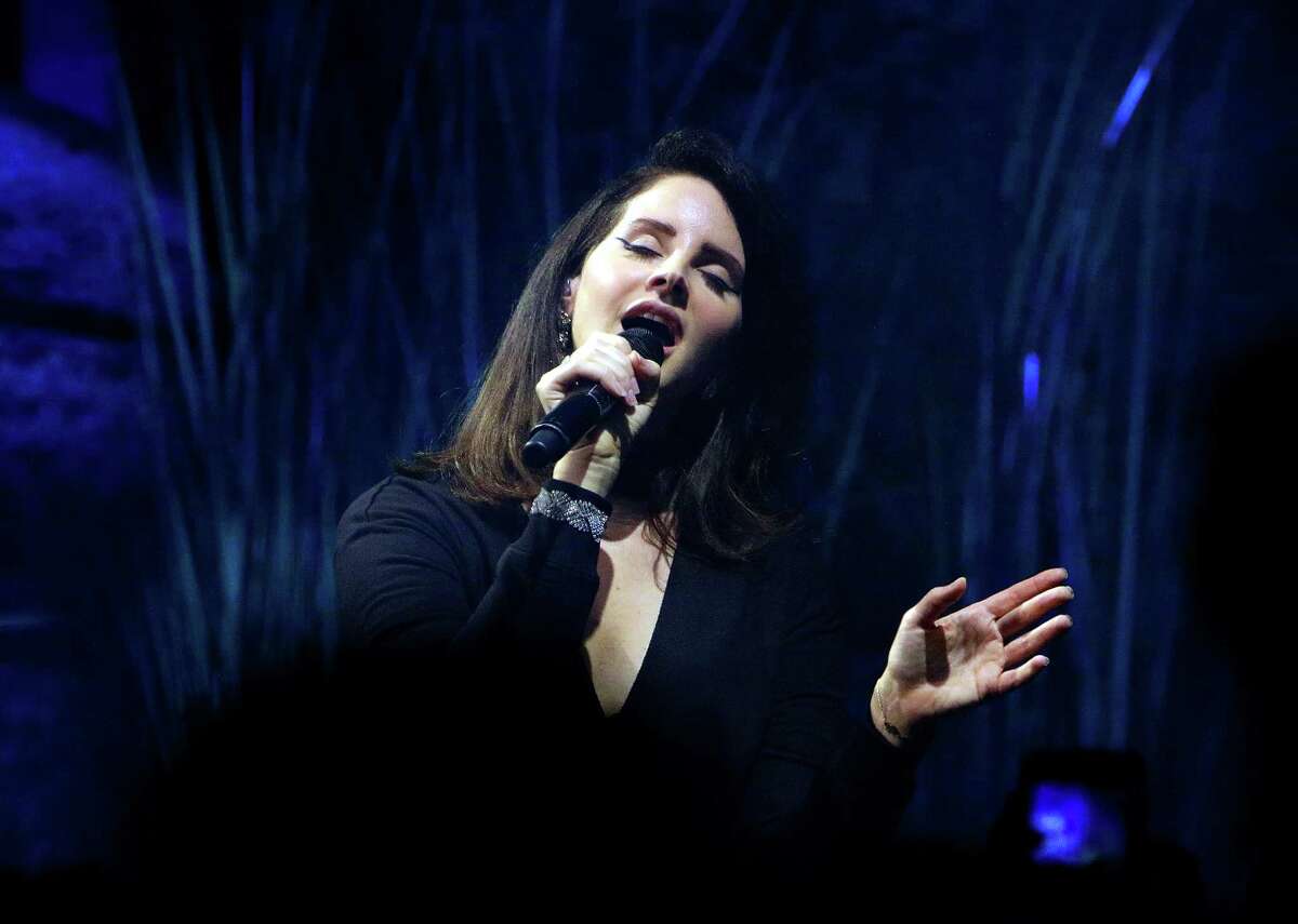 Photos Lana Del Rey draws faithful fans in Houston