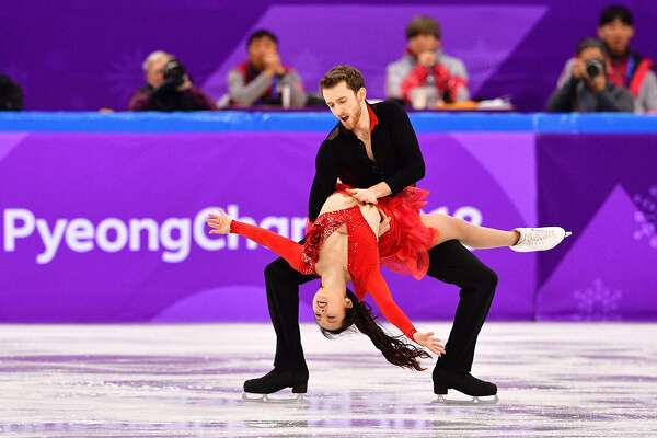 Ice Dancer Expertly Plays Off Wardrobe Malfunction During Olympics