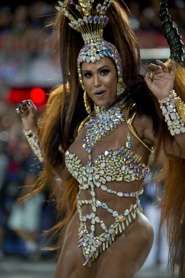 Photos Rio Celebrates Carnival With Parades Hou