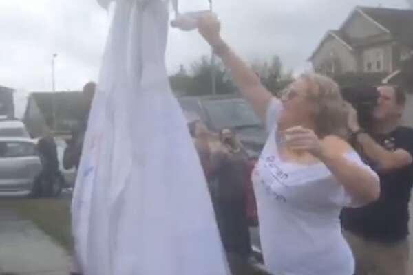 Spring Woman Goes Viral For Burning Wedding Dress After Finalizing