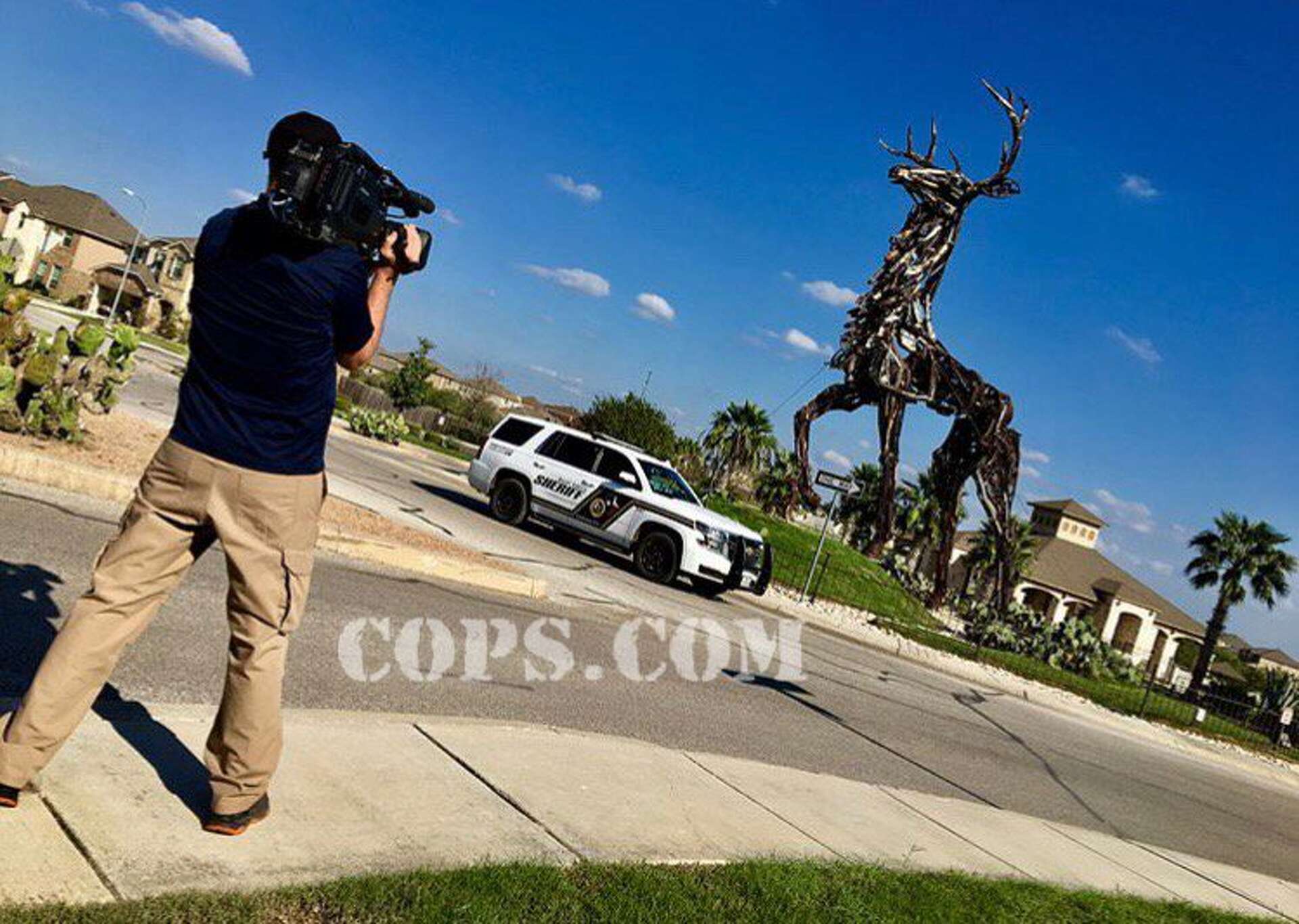 Cop Scene Behind-the-scenes photos show 'COPS' filming in San Antonio area
