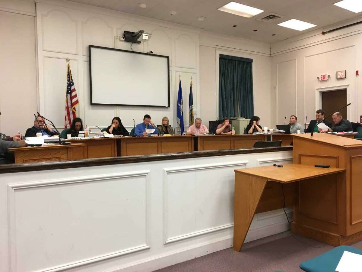 West Haven City Council gives the green light to begin charter revision