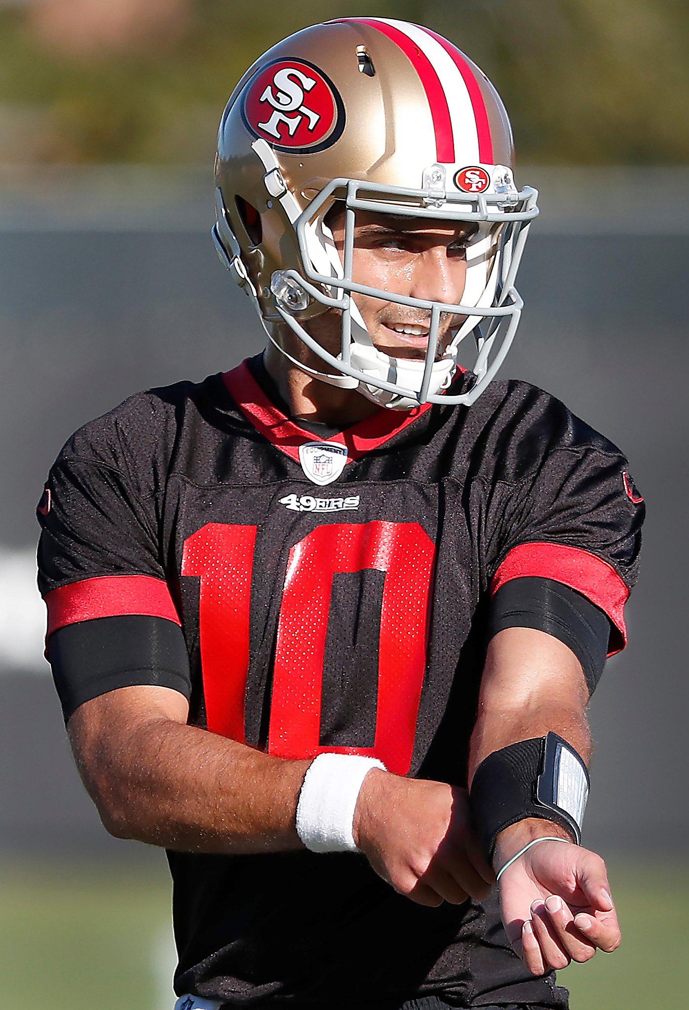 Joe Montana: 'A little early' to crown Jimmy Garoppolo for 49ers