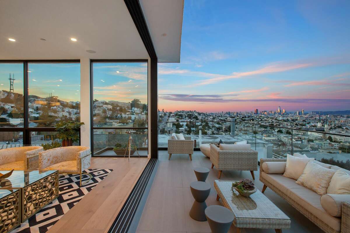 A brand-new modern masterpiece at 1783 Noe St. in Laidley Heights in San Francisco is listed for $7.7 million. With floor-to-ceiling windows offering sweeping city views, the home is known as "Noe Looking Glass."
