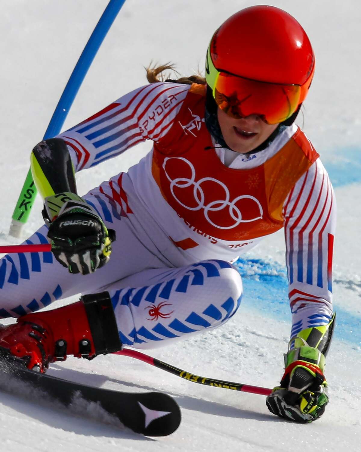 U.S. skier Mikaela Shiffrin wins Olympic giant slalom gold medal