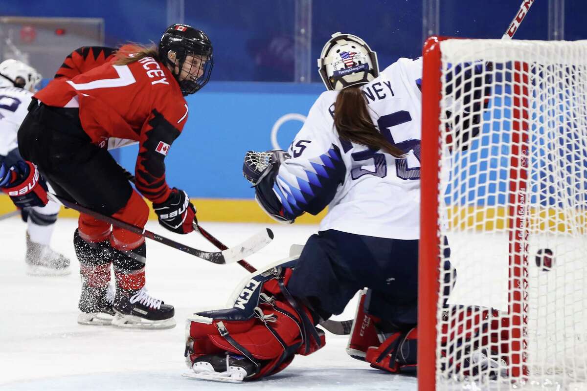 GANGNEUNG, SOUTH KOREA - FEBRUARY 15: Madeline Rooney #35 of the United States fails to make a save against Sarah Nurse #20 of Canada (not pictured) during the Women's Ice Hockey Preliminary Round Group A game on day six of the PyeongChang 2018 Winter Olympic Games at Kwandong Hockey Centre on February 15, 2018 in Gangneung, South Korea. (Photo by Ronald Martinez/Getty Images)