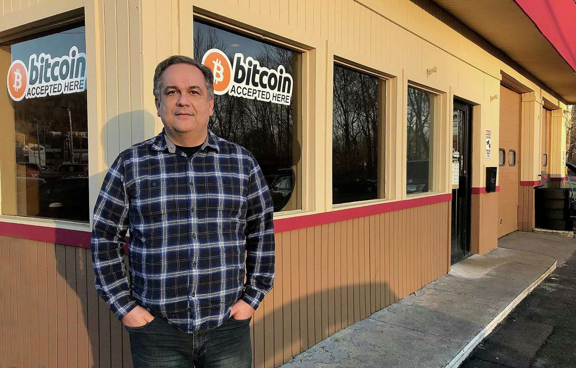 Danbury used car dealership breaking ground with Bitcoin acceptance