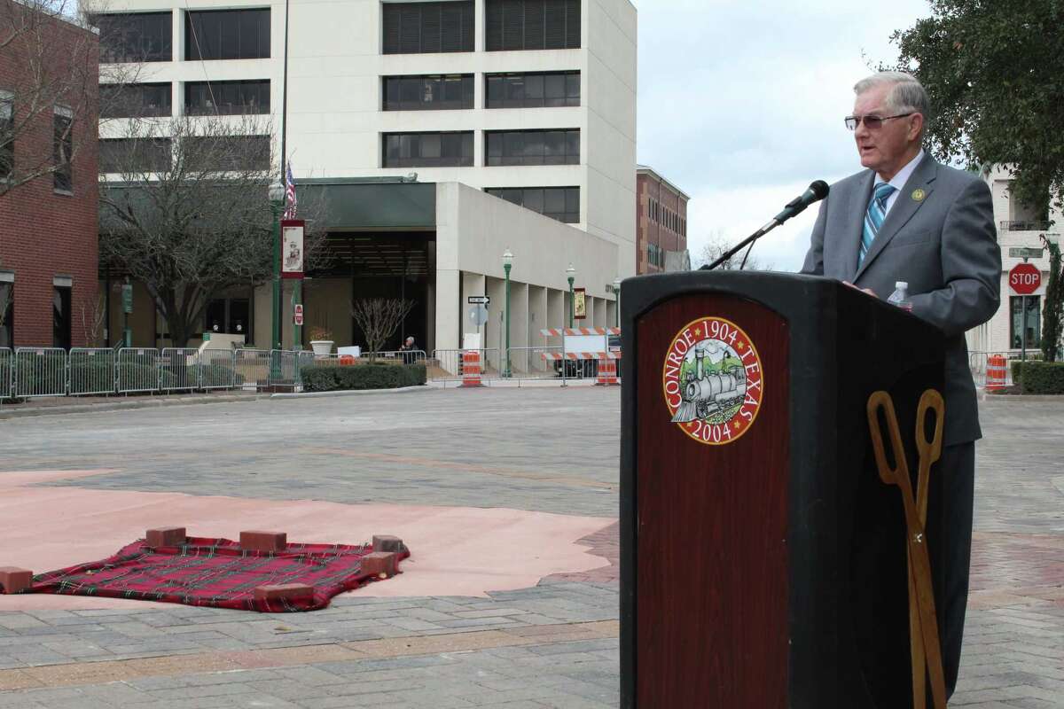 New Texas road design dedicated in front of Montgomery County Courthouse