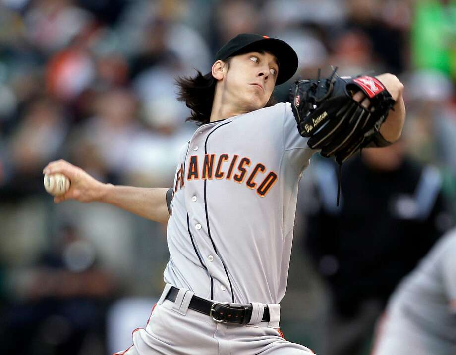 Ex-Giants pitcher Tim Lincecum agrees to sign with Rangers - SFGate