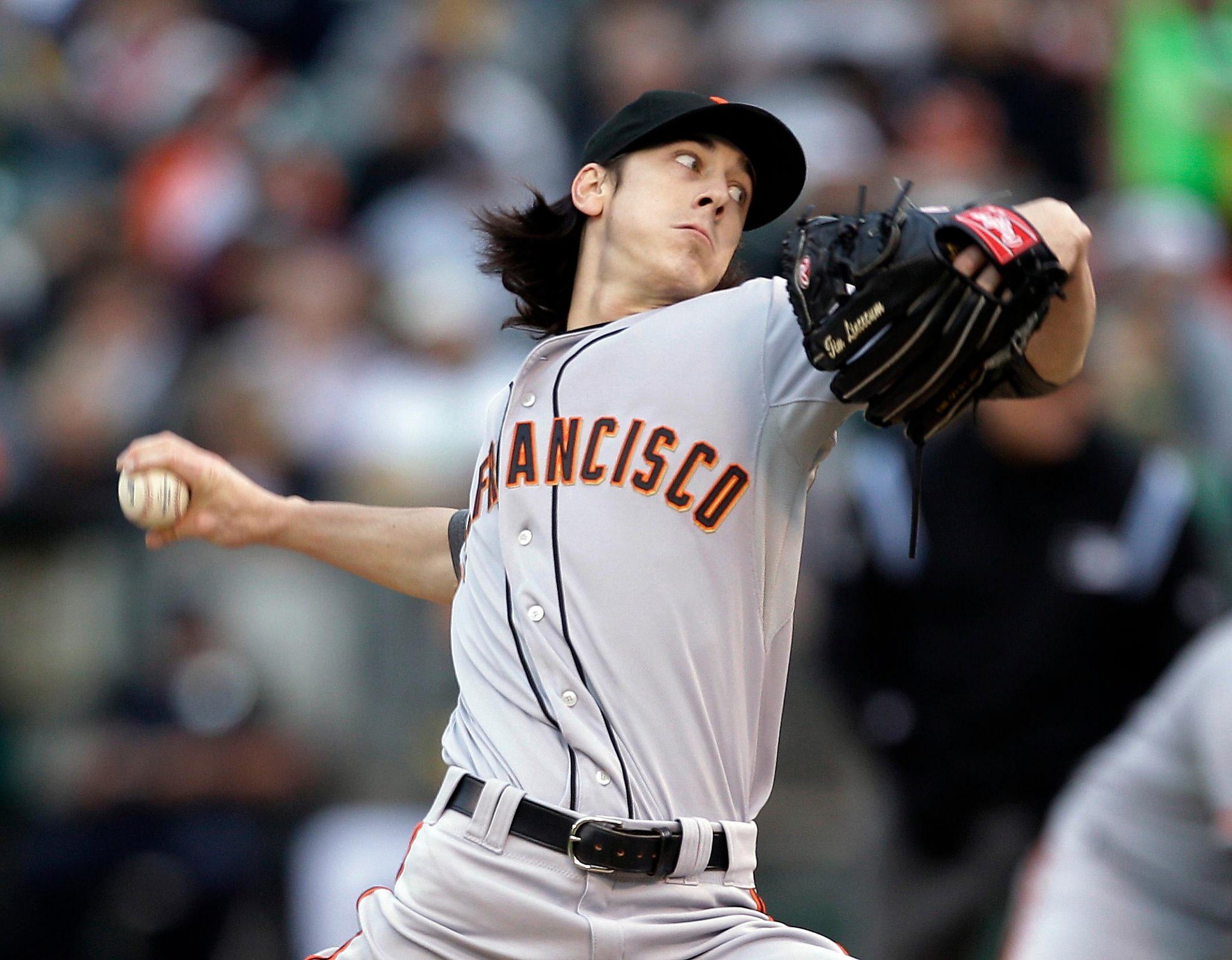 Tim Lincecum is back pitching for his late brother -- and for himself