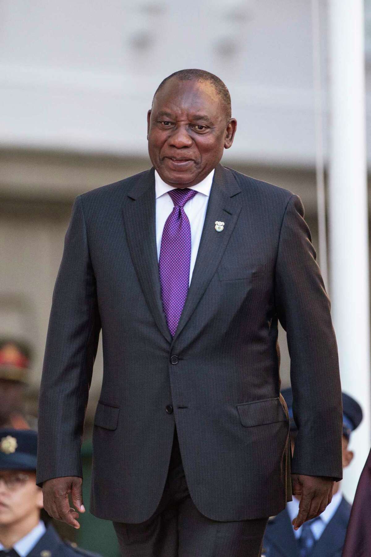 South African president pledges to 'turn tide' on corruption