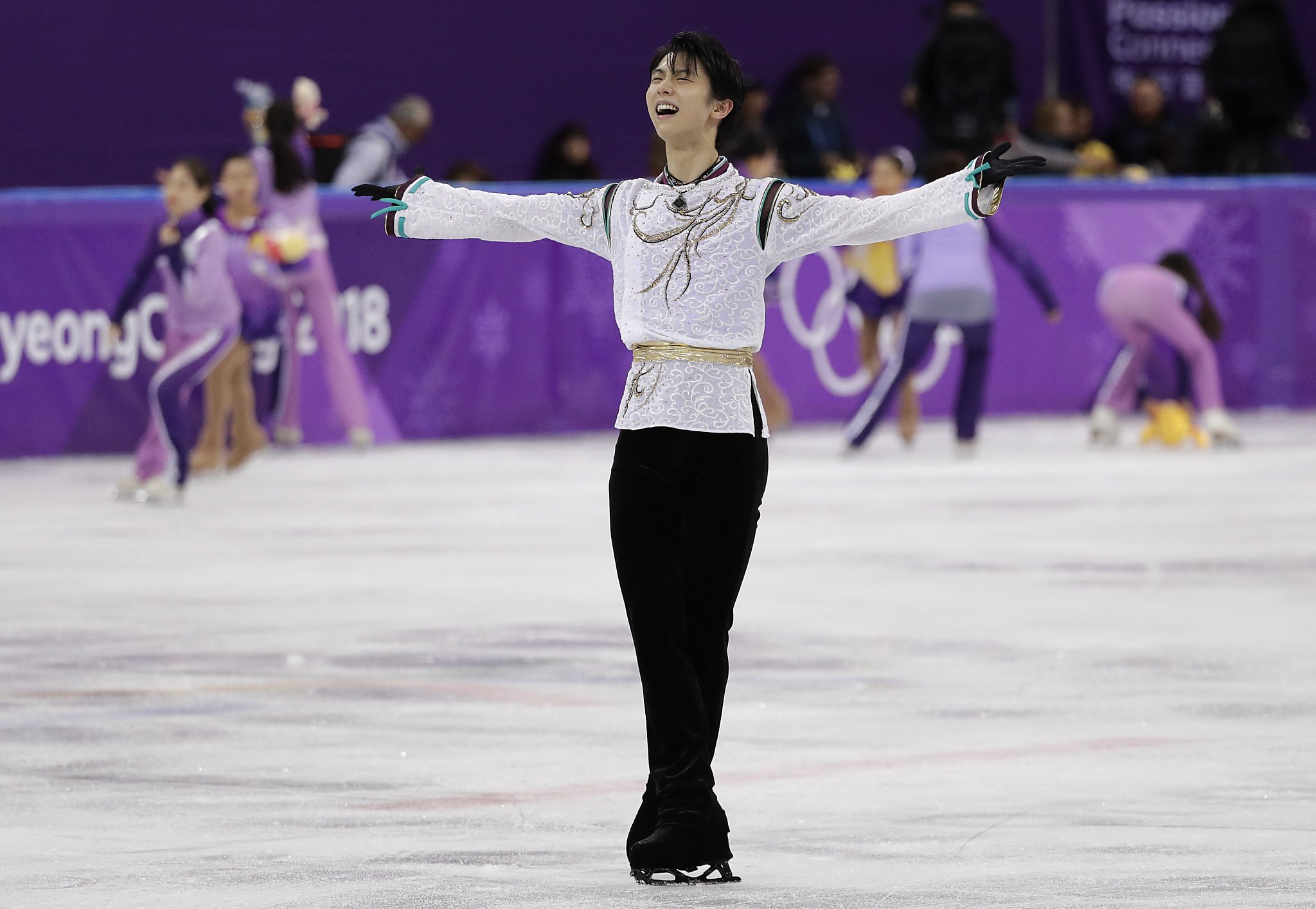 American figure skater Nathan Chen makes history, wins free skate