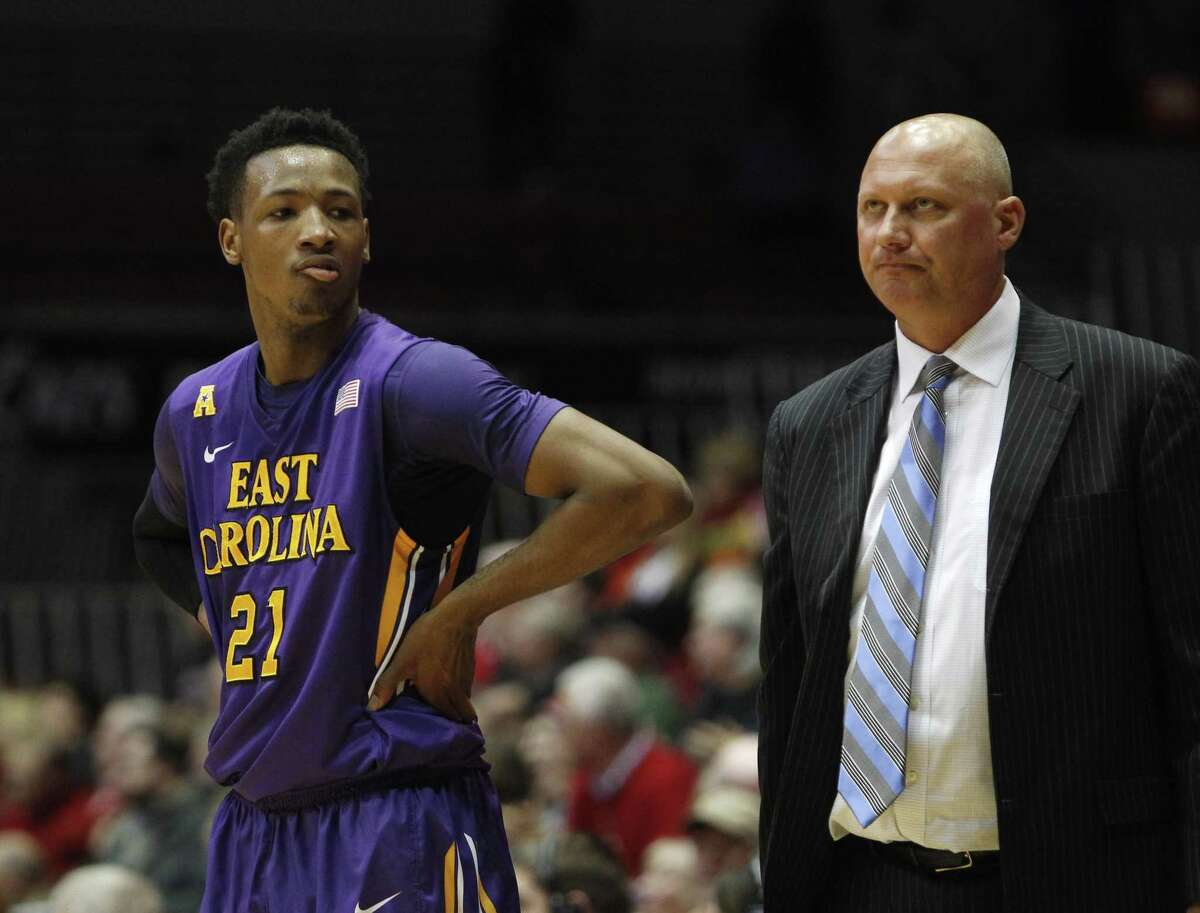 Men's basketball gameday: UConn at East Carolina