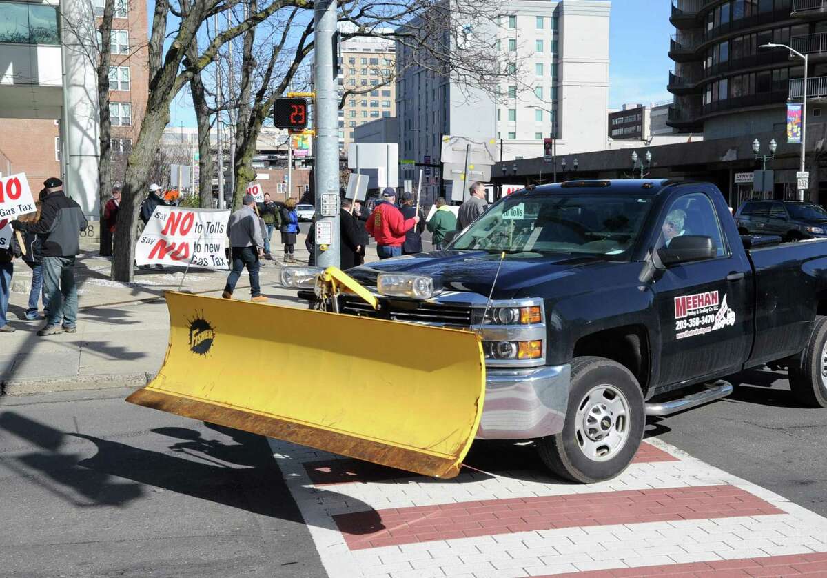 Business owners hold Stamford protest against proposed state taxes