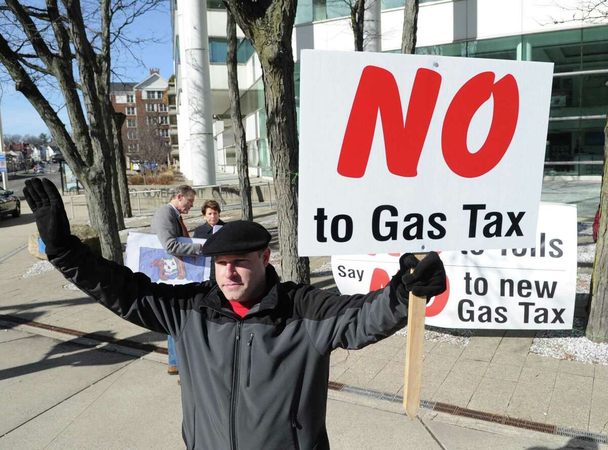 Business owners hold Stamford protest against proposed state taxes