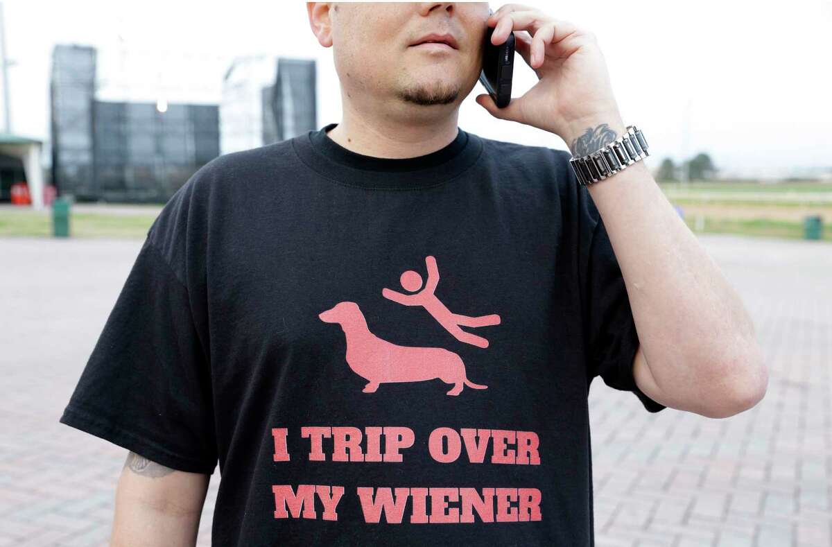 Weiner Dog Races | Essential T-Shirt